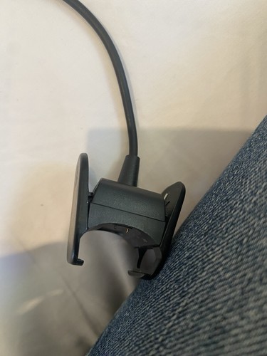 Fitbit charge usb charging - usb,